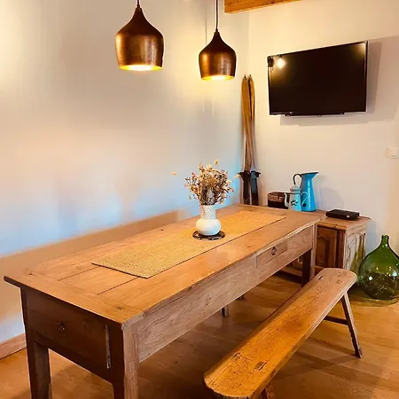 Tatil Evi Maison Authentique Au Coeur Des Montagnes, 8pers Thiézac