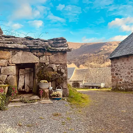 Maison Authentique Au Coeur Des Montagnes, 8pers Tatil Evi